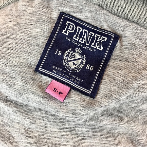 Victoria’s Secret PINK Skull Cardigan Size S - Picture 5 of 6